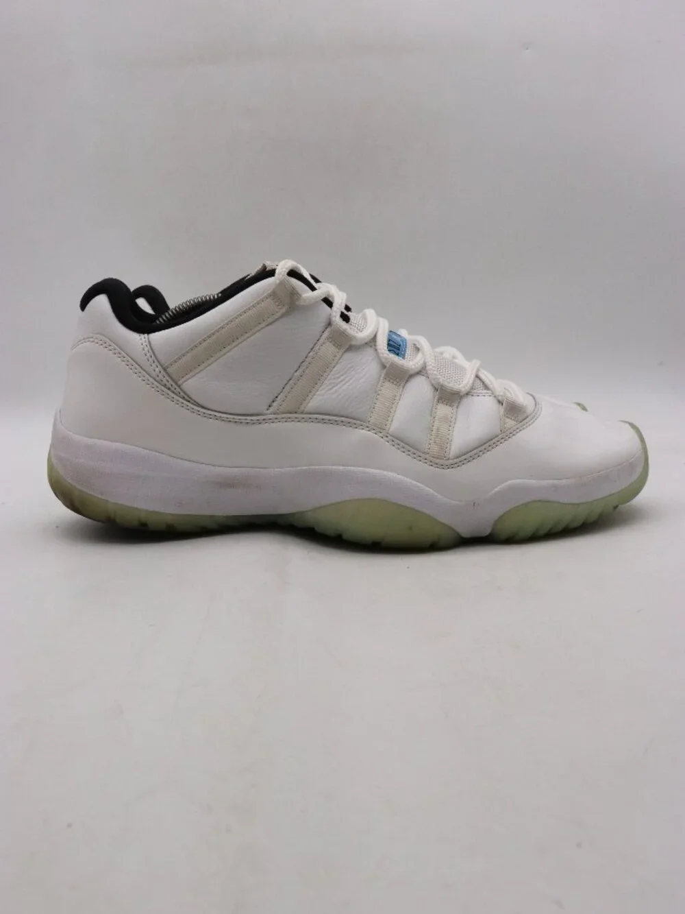Nike Air Jordan 11 Low White Legend Blue Men's Size 13 Retro Sneakers AV2187-117